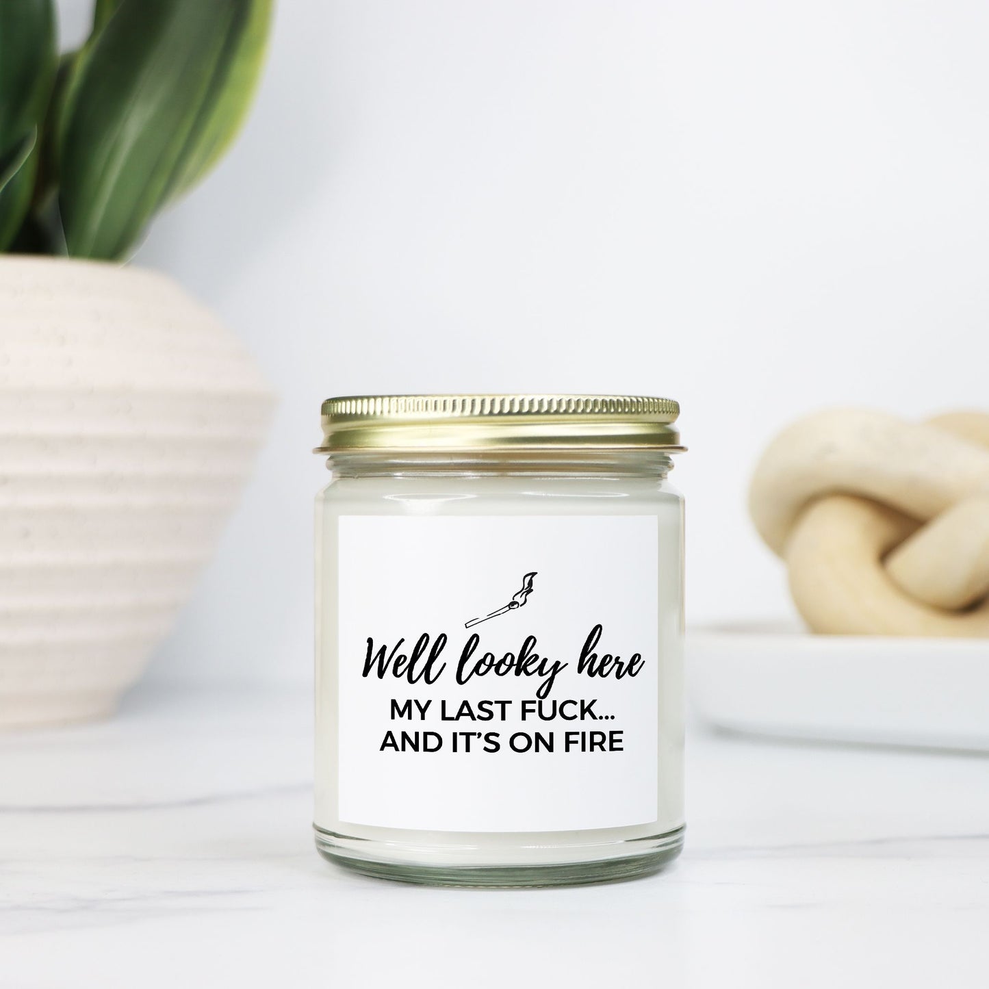 Well Looky Here Candle 9oz - Choose Your Scent!